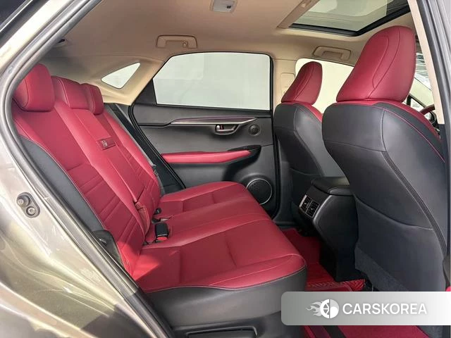 Lexus NX id 4241988 из Китая 7