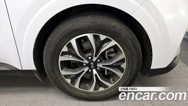 Kia Carnival 4th generation id 2880322 из Кореи 15