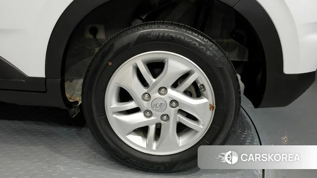 Hyundai Venue id 3878515 из Кореи 15