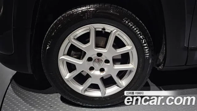 Jeep Renegade id 2916718 из Кореи 15