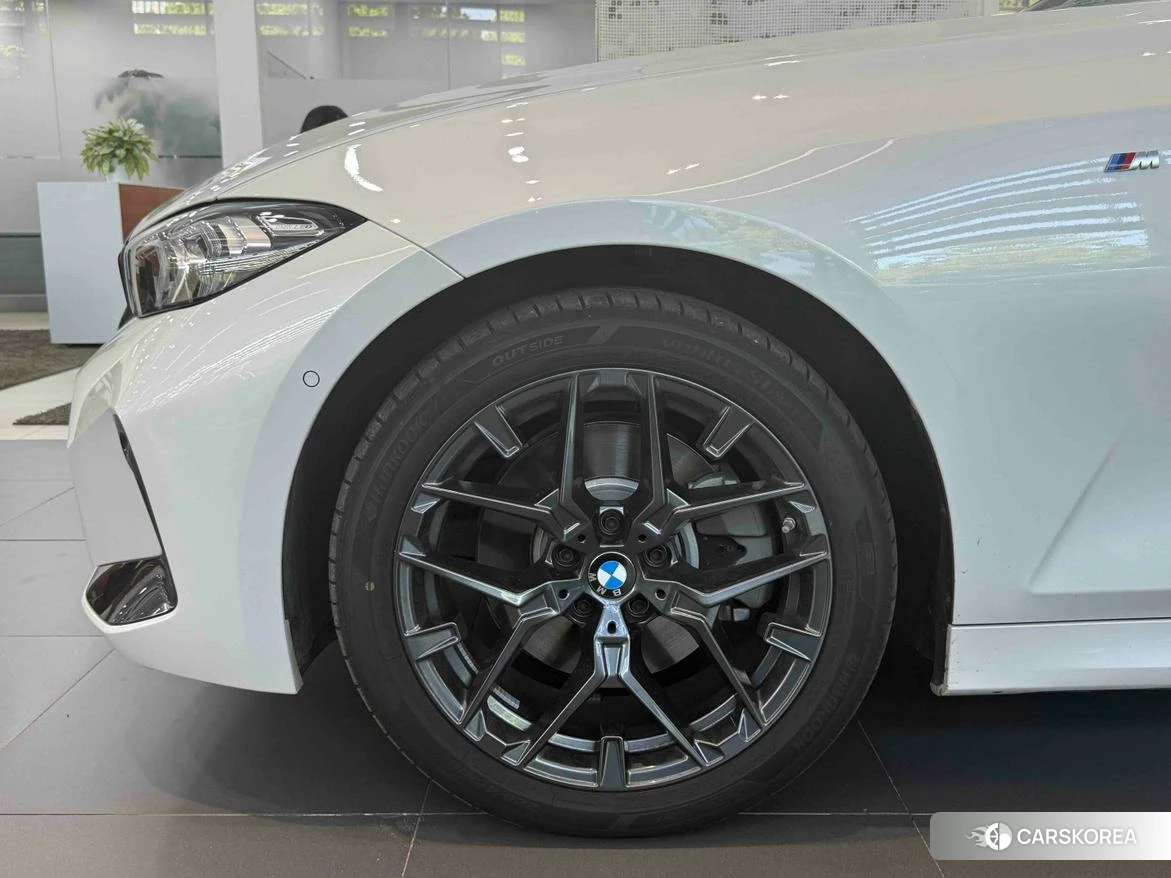 BMW 3 series 2024 Белый из Китая, фото 6