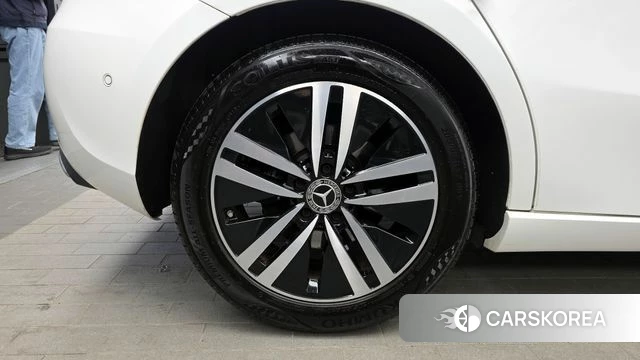 Mercedes-Benz A-Class W177 id 4294023 из Кореи 25