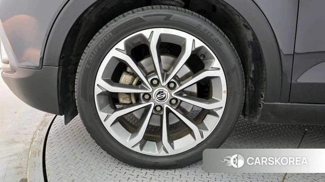 Ssangyong Tivoli Air id 4286000 из Кореи 15
