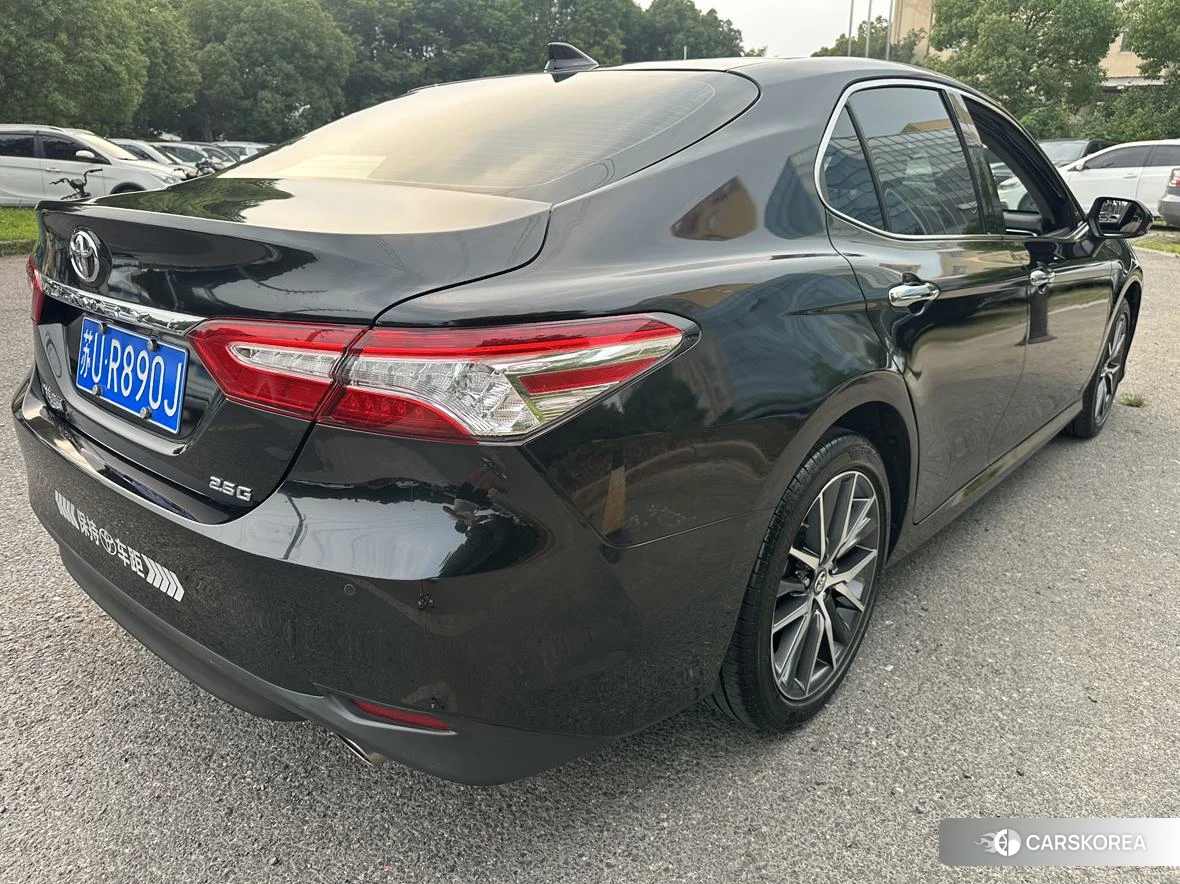 Toyota Camry 2021 Черный из Китая, фото 5