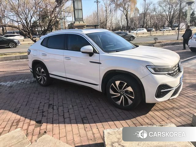 Volkswagen Tanyue X 2023 Белый из Китая, фото 5