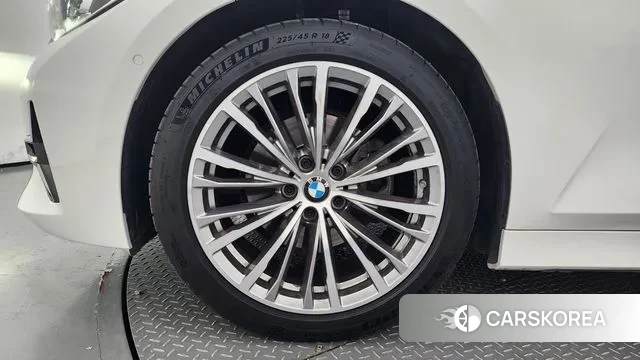 BMW 3 Series (G20) id 2975405 из Кореи 15