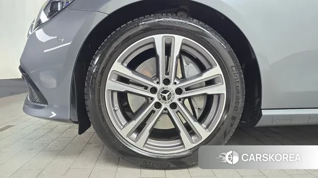 Mercedes-Benz E-Class W213 id 3746153 из Кореи 15