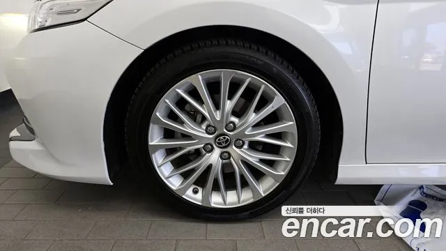 Toyota Camry (XV70) id 2664553 из Кореи 15