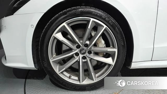 Audi A7 (4K) id 4759456 из Кореи 31