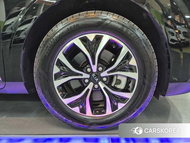 Kia Carnival 4th generation id 3898457 из Кореи 15