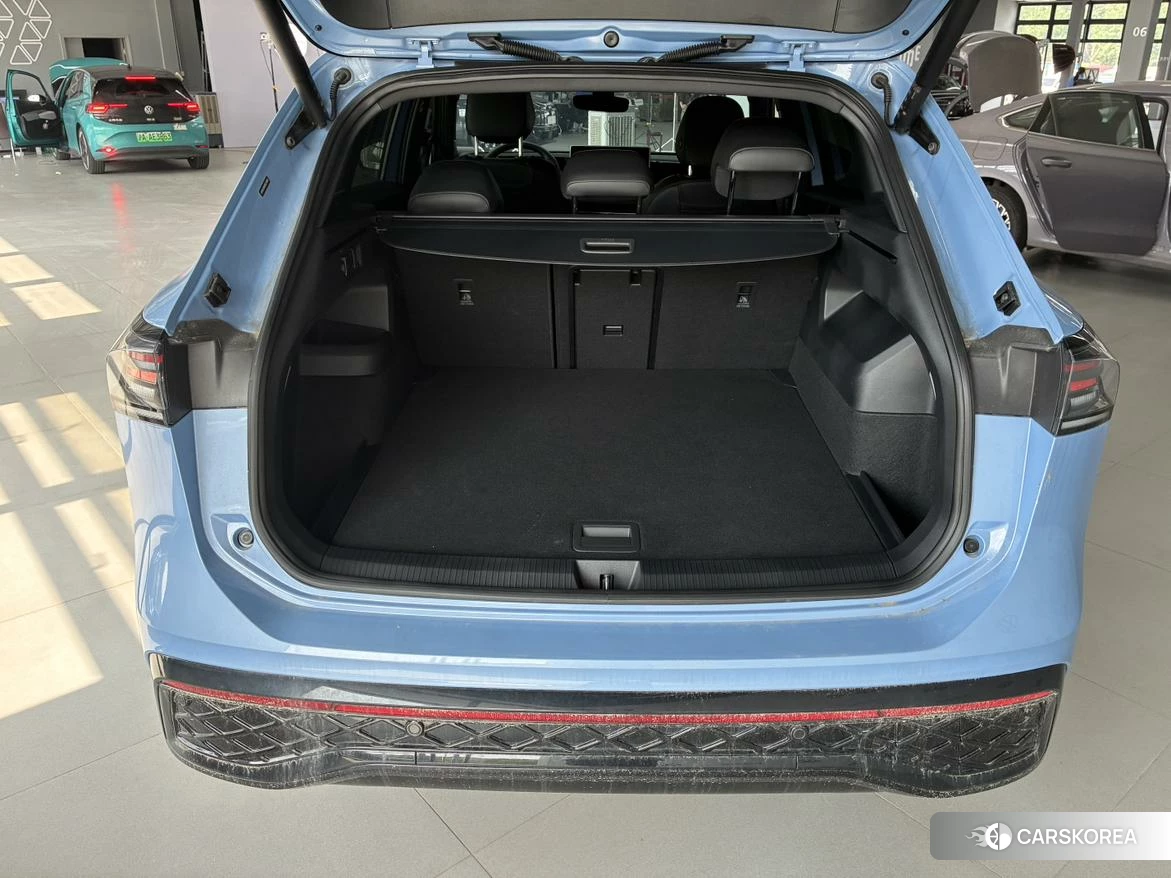 Volkswagen Tiguan L id 4452932 из Китая 10