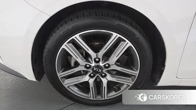 Kia Come New K3 id 3709384 из Кореи 15