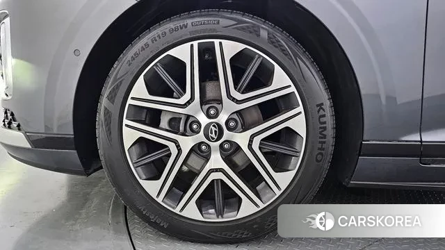 Hyundai Grandeur Hybrid (GN7) id 2889438 из Кореи 15