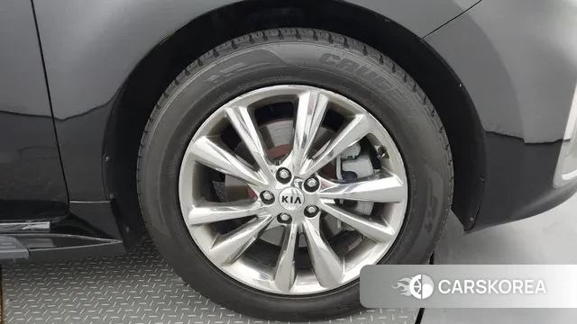 Kia The New Carnival id 2995425 из Кореи 15