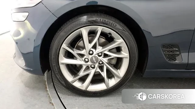 Genesis The New G70 id 3676604 из Кореи 15