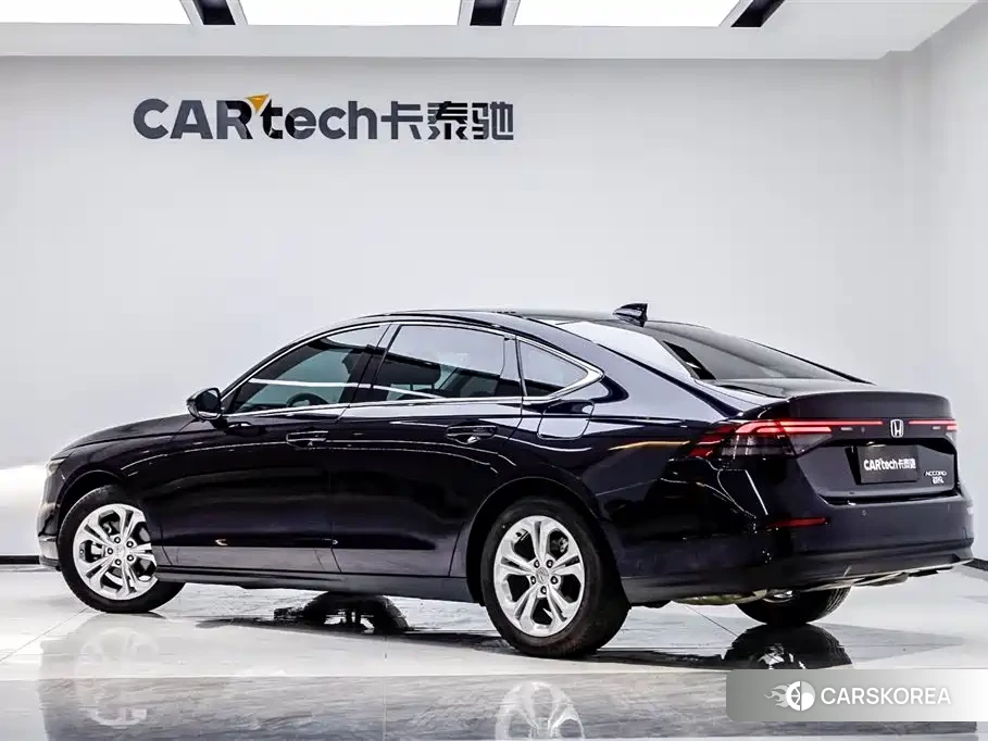 Honda Accord id 4548026 из Китая 30