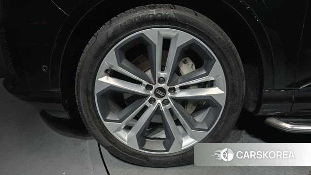 Audi Q7 (4M) id 3877615 из Кореи 15