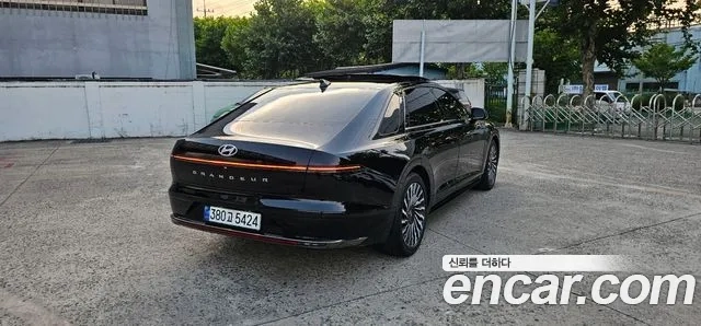 Hyundai Grandeur Hybrid (GN7) id 2910466 из Кореи 15