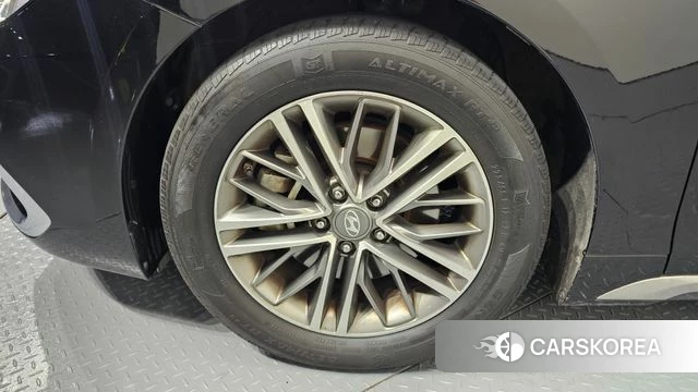 Hyundai Grandeur IG id 4520370 из Кореи 15
