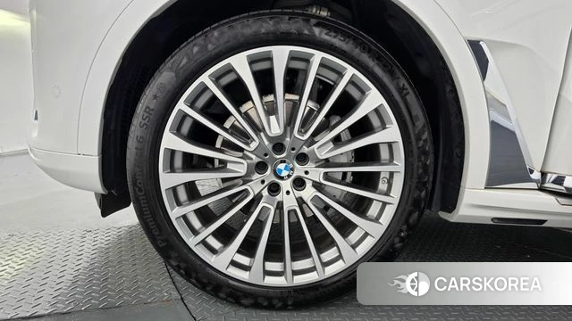 BMW X7 (G07) id 4872423 из Кореи 32