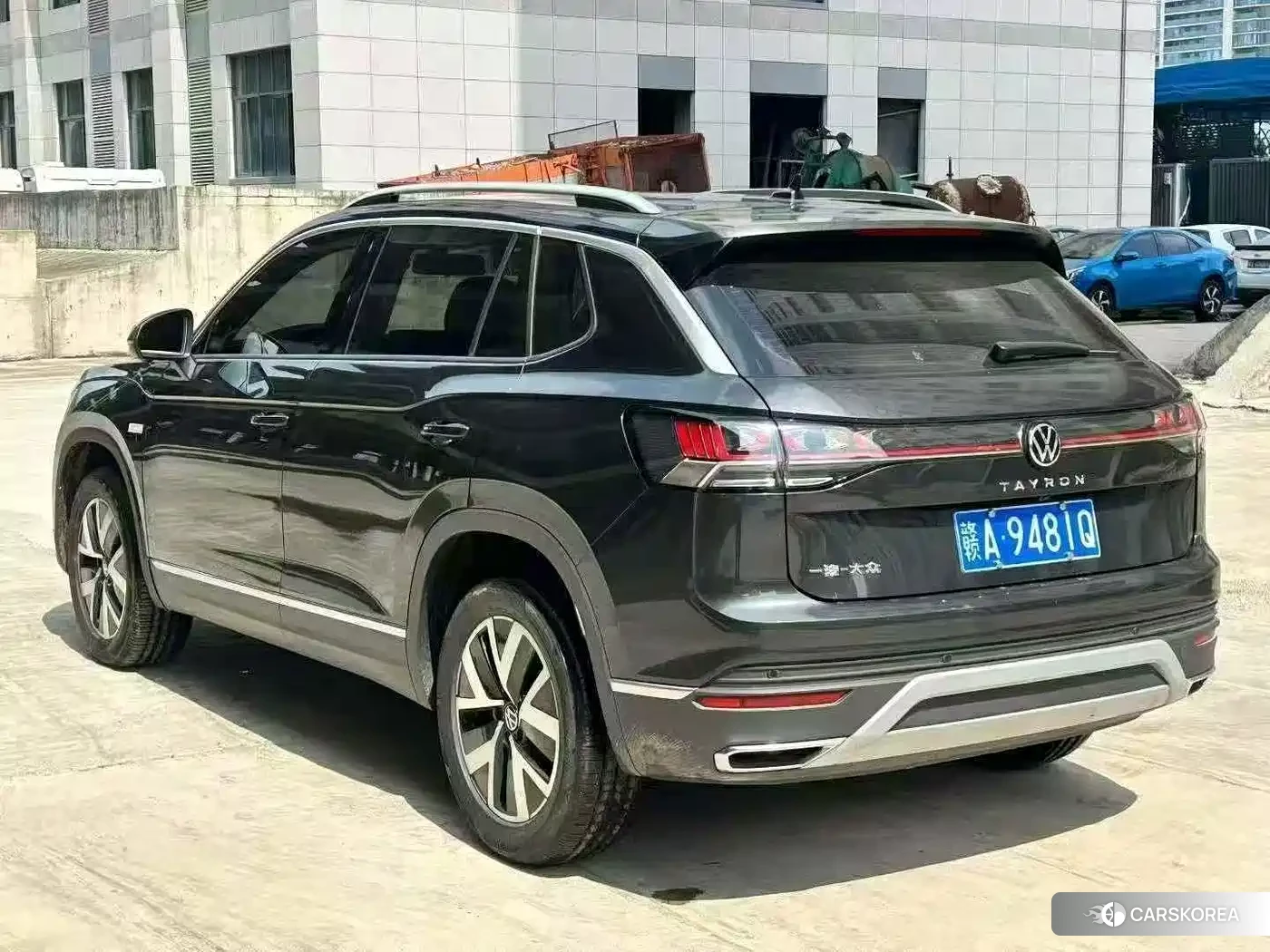 Volkswagen Tayron 2026 Silver/gray из Китая, фото 5