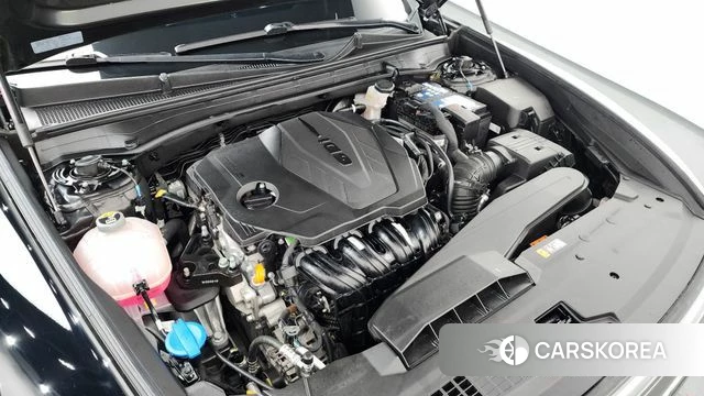 Hyundai Grandeur (GN7) id 3914920 из Кореи 15