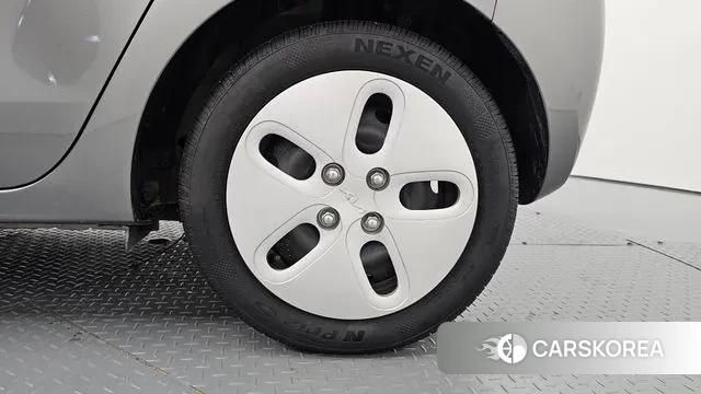 Kia The New Kia Ray id 2968489 из Кореи 15