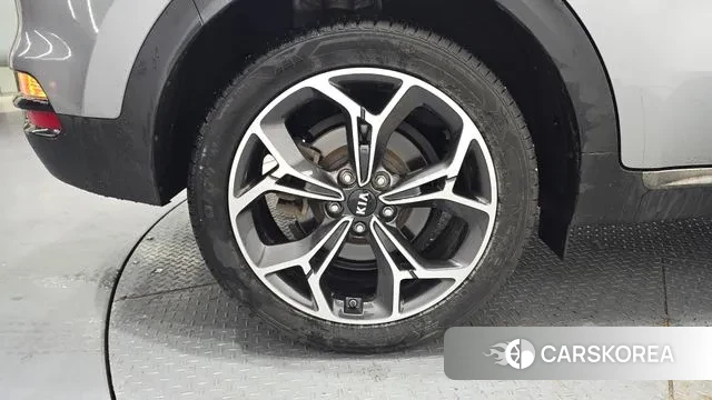 Kia Sportage The Bold id 3728507 из Кореи 15