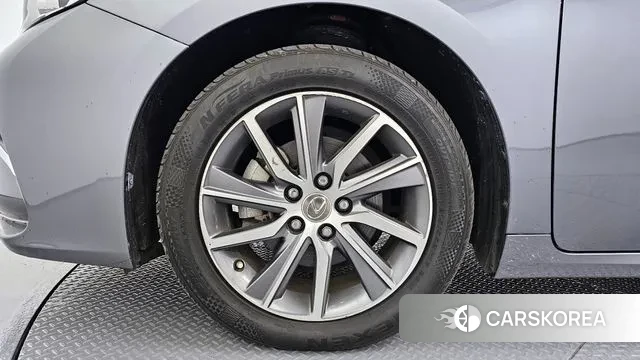 Lexus New ES300h id 3345347 из Кореи 15