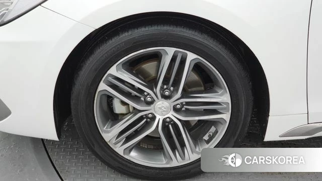 Hyundai Grandeur IG id 3861677 из Кореи 15