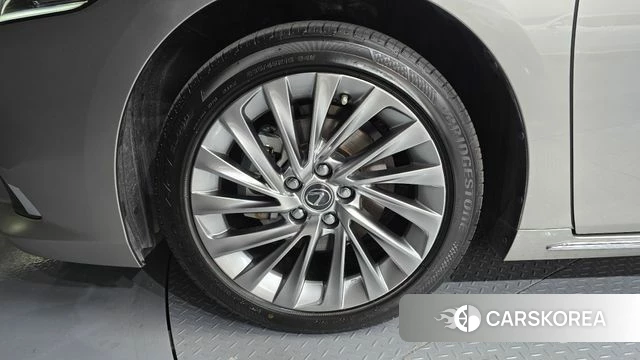Lexus ES300h 7th generation id 4515750 из Кореи 25