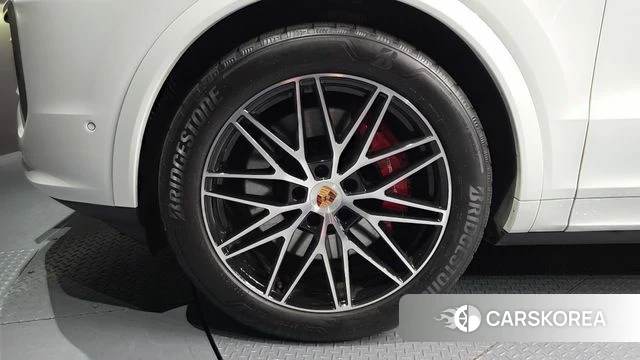 Porsche Cayenne (PO536) id 4354195 из Кореи 15