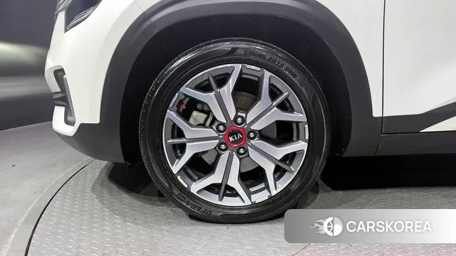 Kia Seltos id 2980581 из Кореи 15