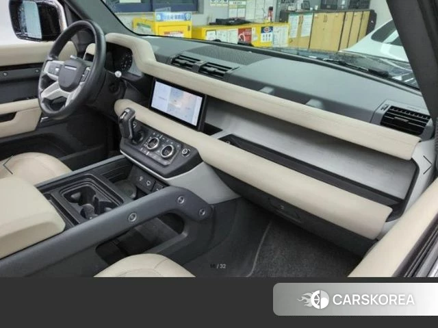 Land Rover Defender (L663) 2021 Черный из Кореи, фото 5