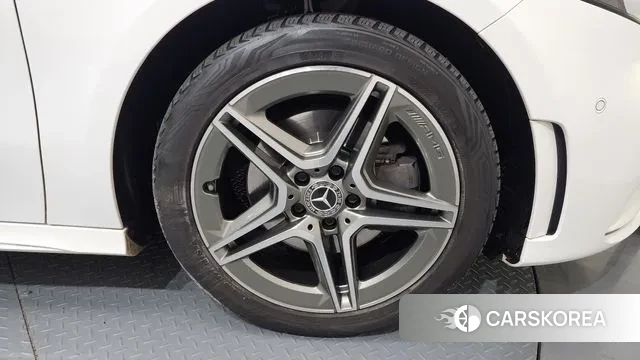 Mercedes-Benz A-Class W177 id 3717629 из Кореи 15