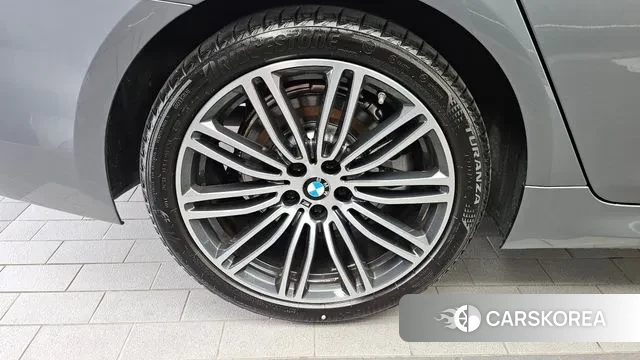 BMW 5 Series (G30) id 3054833 из Кореи 15