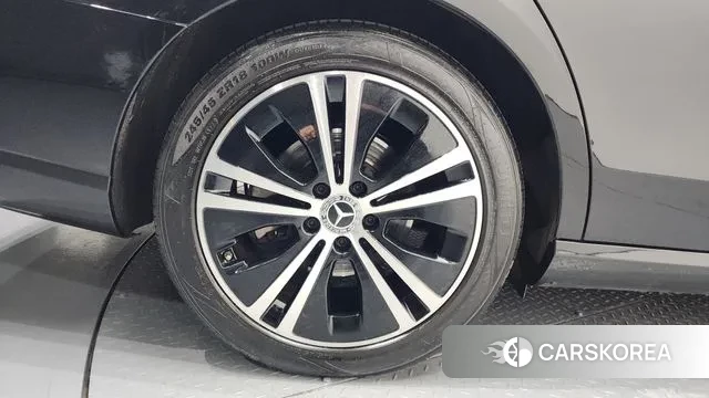 Mercedes-Benz E-Class W213 id 3635828 из Кореи 15