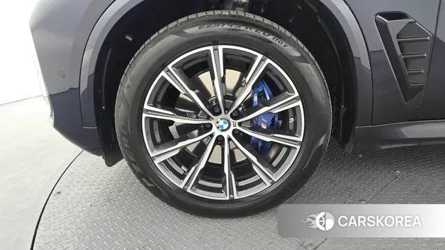 BMW X5 (G05) id 3701014 из Кореи 15