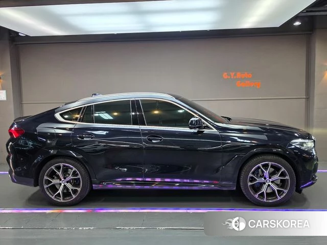 BMW X6 (G06) id 3843530 из Кореи 15