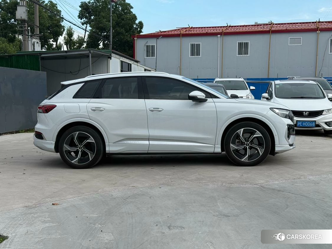 Audi Q4 id 4511018 из Китая 9