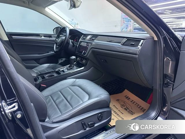 Volkswagen Huiang id 4256089 из Китая 10