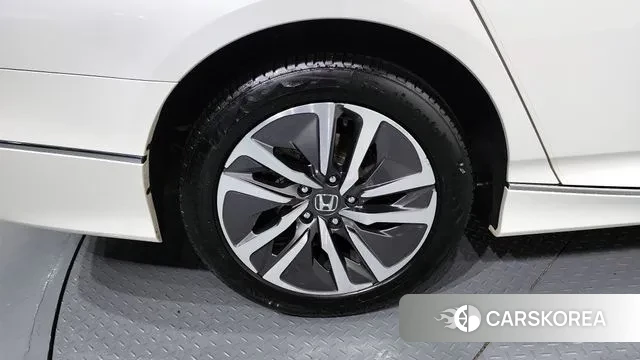 Honda Accord 10th Generation id 3656619 из Кореи 15