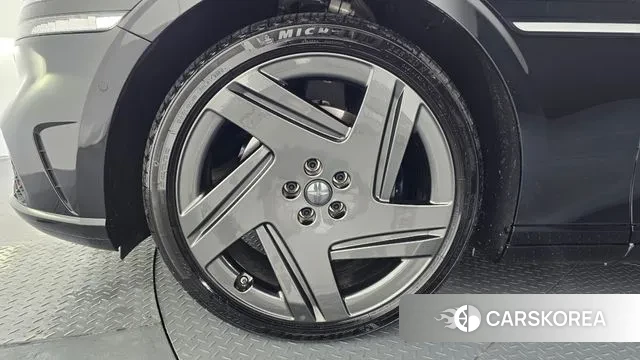 Genesis G90 (RS4) id 3619835 из Кореи 15