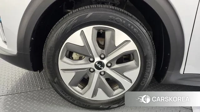 Kia Niro EV id 3458921 из Кореи 15