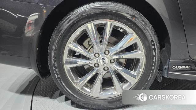 Kia The New Carnival id 4356975 из Кореи 25