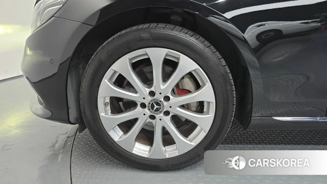 Mercedes-Benz E-Class W213 id 4717596 из Кореи 28