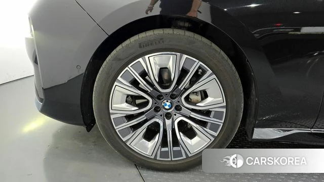 BMW 7 Series (G70) id 4630824 из Кореи 15