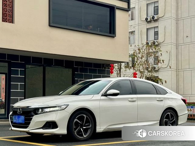 Honda Accord id 4365780 из Китая 9
