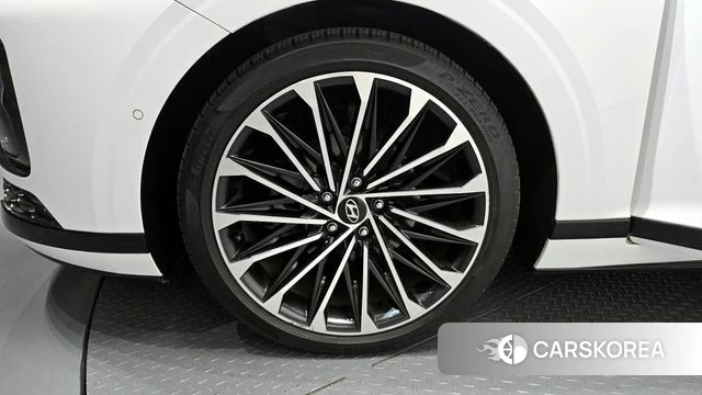 Hyundai Grandeur Hybrid (GN7) id 4315547 из Кореи 25