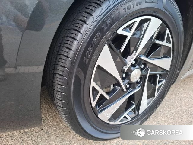 Hyundai The New Grandeur IG Hybrid id 4245067 из Кореи 15
